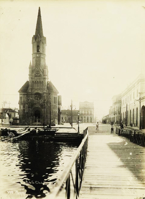 (1) Igreja de São Cristóvão. Augusto Malta. Acervo da Fundação Biblioteca Nacional - Brasil 