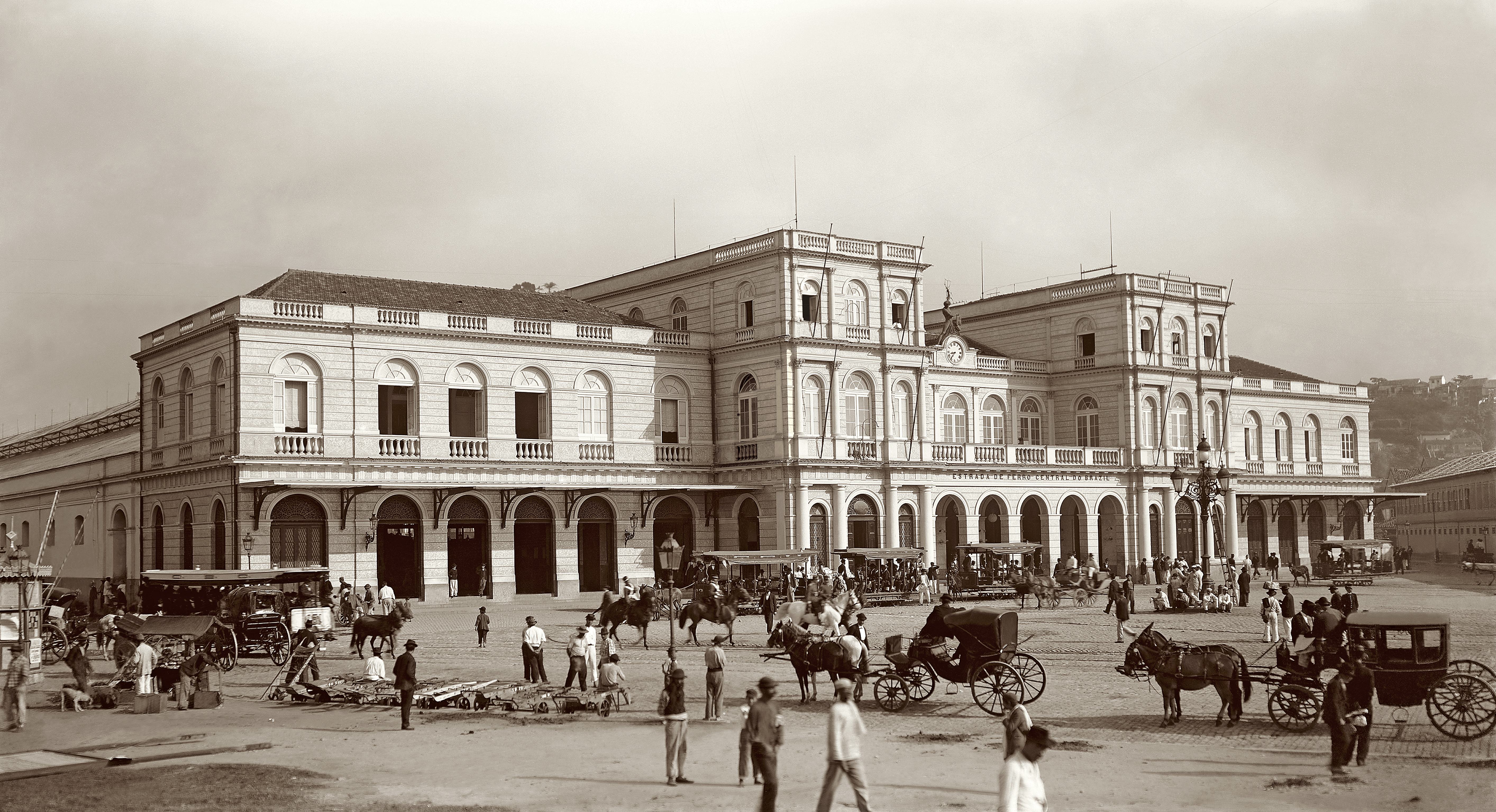 (2) Estação da Estrada de Ferro Central do Brasil<br> Marc Ferrez/ Coleção Gilberto Ferrez / Acervo Instituto Moreira Salles